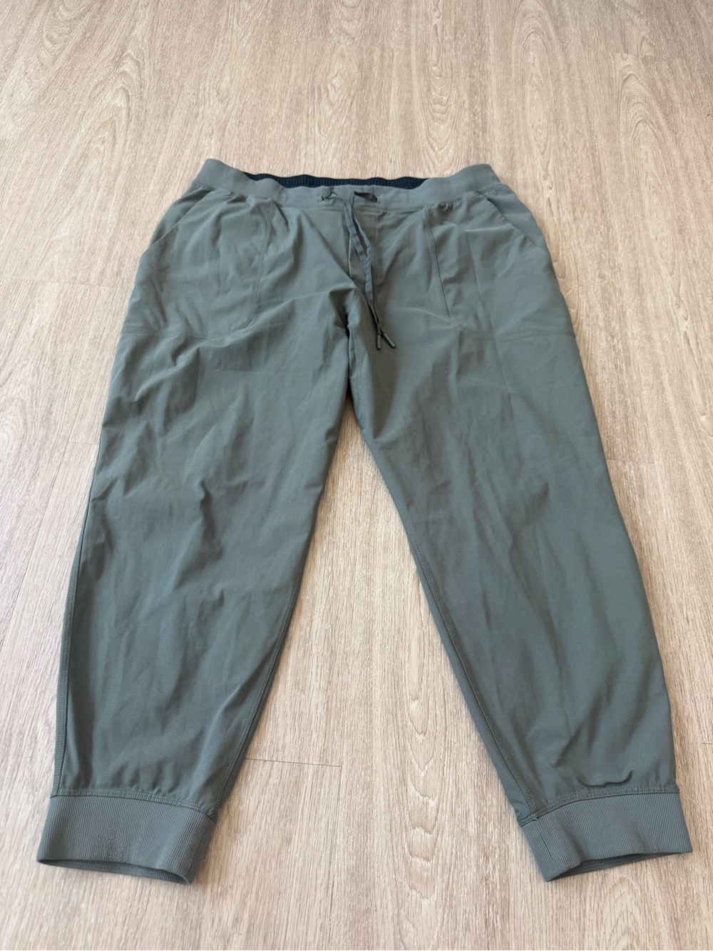 Lululemon Green ABC Warpstreme Athletic Training jogger pants size XXL